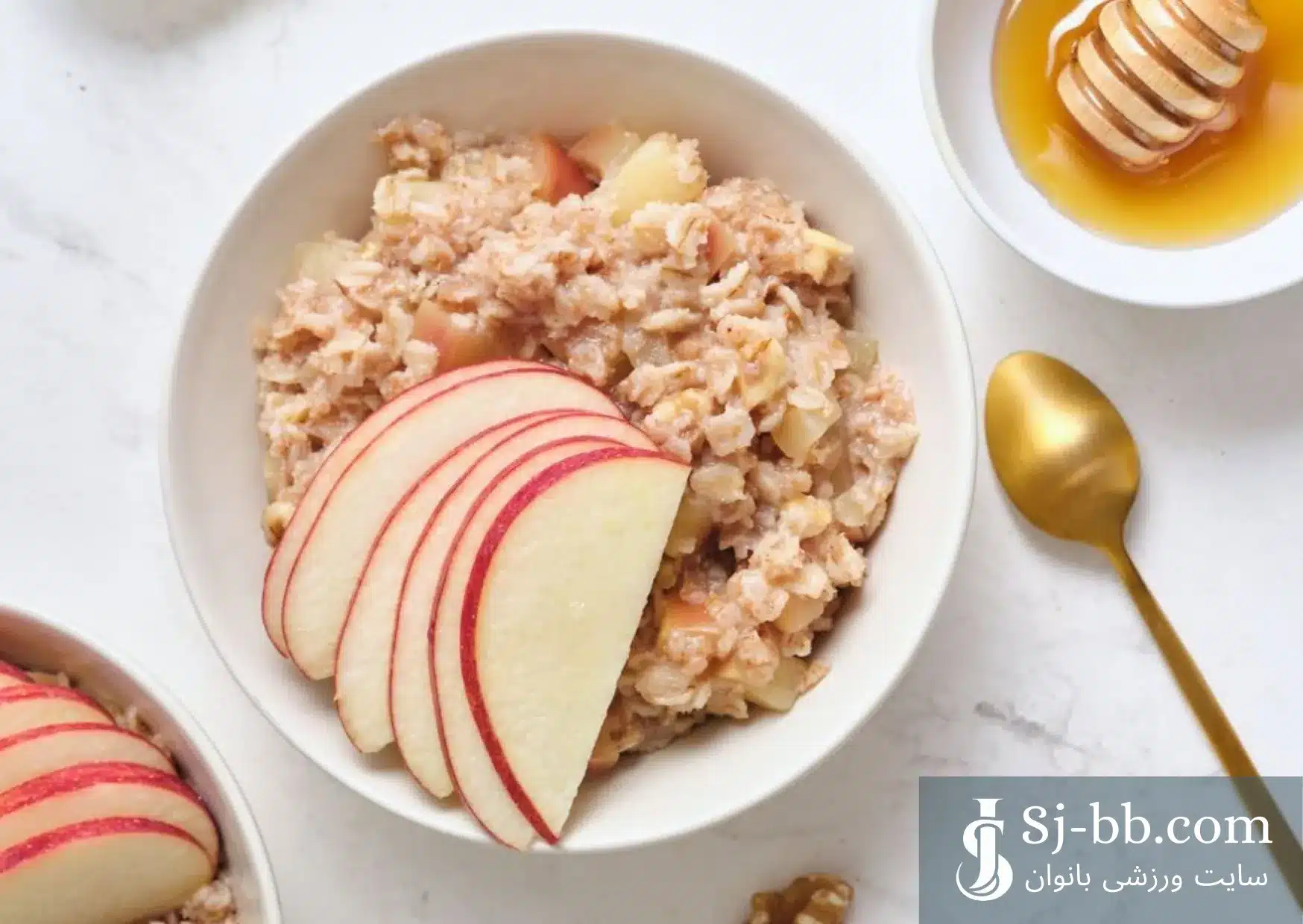 اوتمیل سیب و دانه چیا