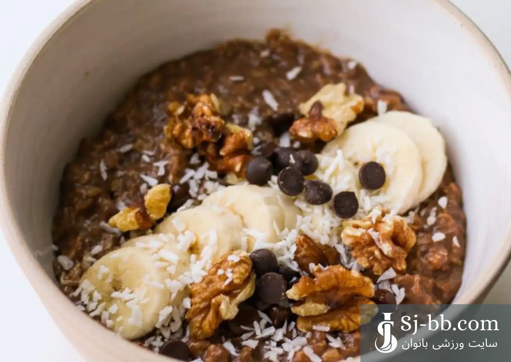 اوتمیل کاکائو و شیر بادام