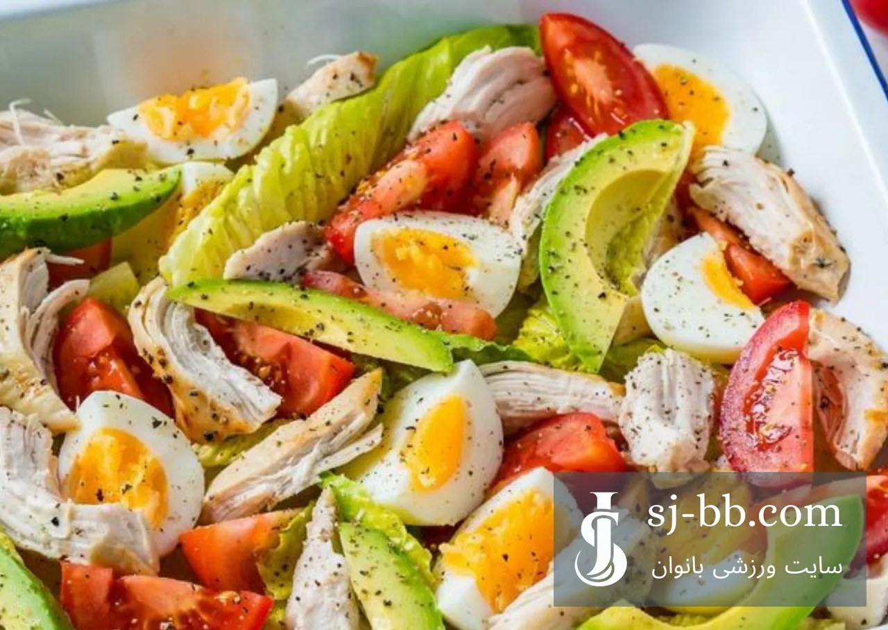 طرز تهیه سالاد تخم مرغ با سبزیجات