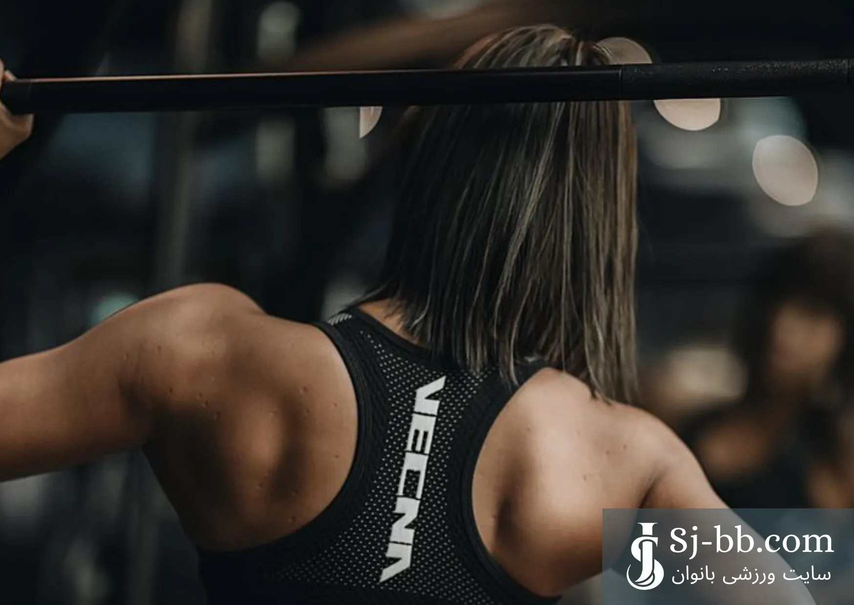 نمای جانبی اجرای صحیح کول اسمیت دست باز