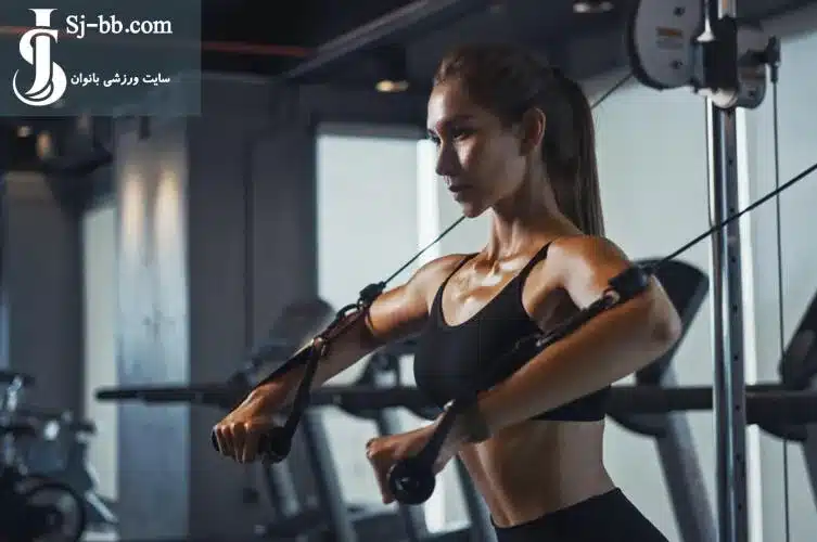 مفهوم فیتنس و تمرینات بدنسازی برای تناسب اندام، لاغری و عضله‌سازی (Fitness workout for body transformation)